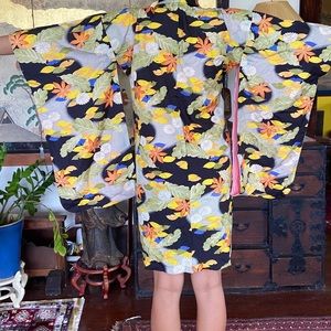 Vintage Colorful Spring KIMONO Medium